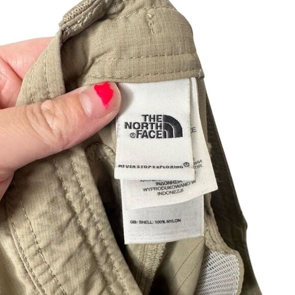 🔸BUNDLE ONLY🔸 |EUC| NORTH FACE Lightweight Capri Hiking Pants - Picture 8 of 10